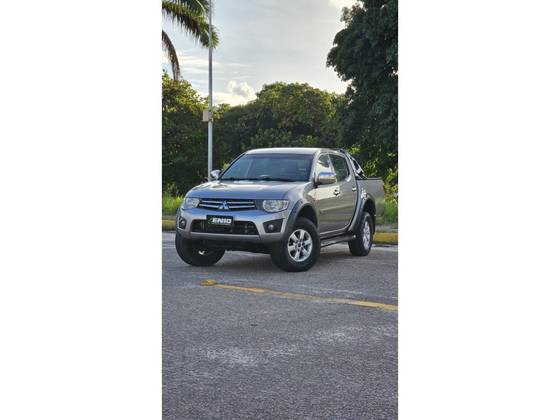 MITSUBISHI L200 TRITON 3.2 GLS 4X4 CD 16V TURBO INTERCOLER DIESEL 4P MANUAL